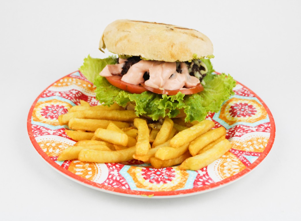 Hamburguesa Criolla - El Lobo Mestizo San José