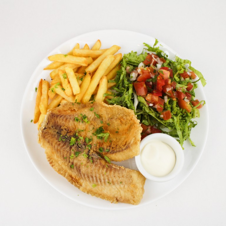 Pescado empanizado - El Lobo Mestizo San José