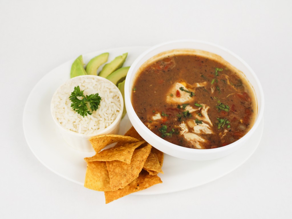 Sopa de frijol - El Lobo Mestizo San José